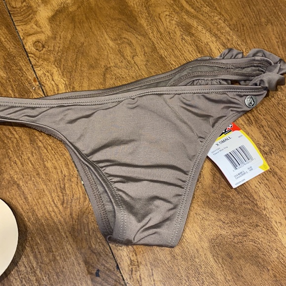 Volcom swim - Picture 4 of 6